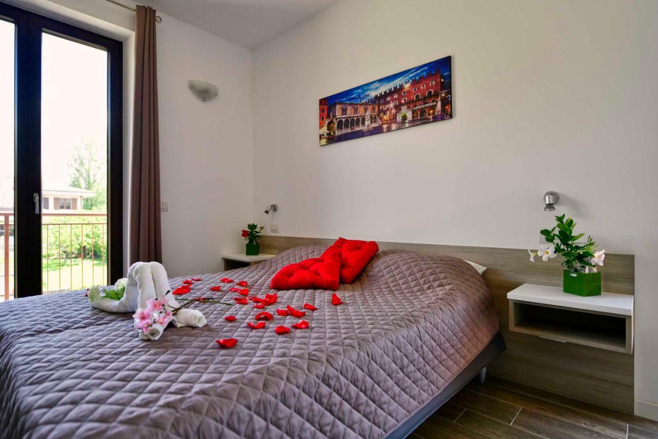Welcome Traveller Divine Cecile Garda  Ngoại thất bức ảnh