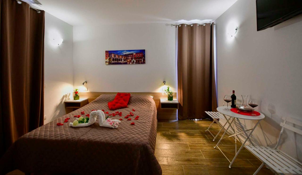 Welcome Traveller Divine Cecile Garda  Ngoại thất bức ảnh